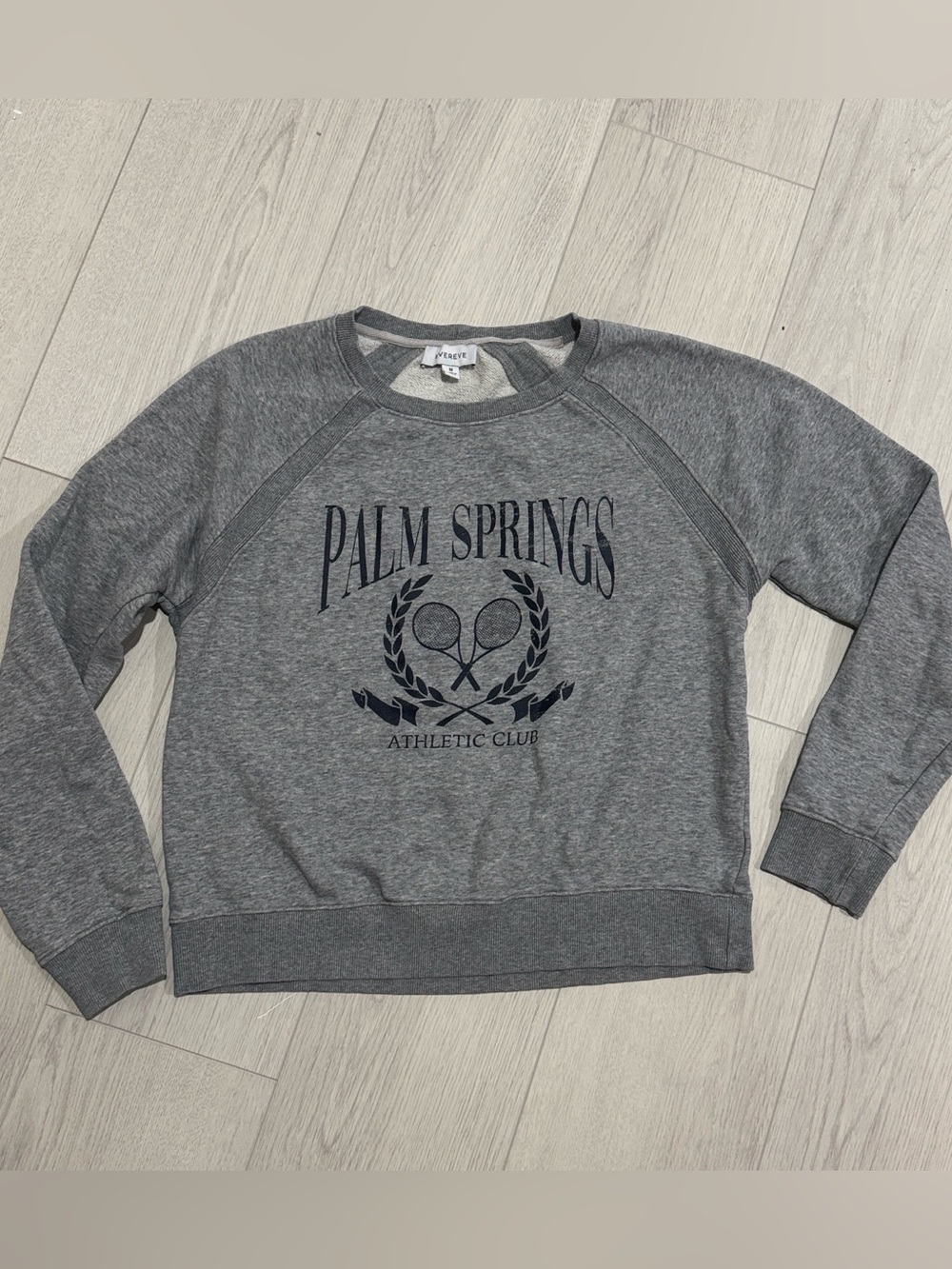 Juniors Medium / Evereve Heather Gray Crewneck / PALM SPRINGS • super cute! /EUC